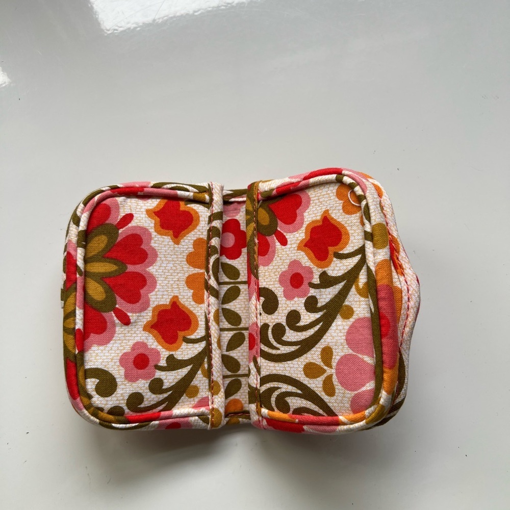 Vera Bradley Card Holder Folkloric Magnetic Close Wallet Floral Colorful Pink - Picture 3 of 5